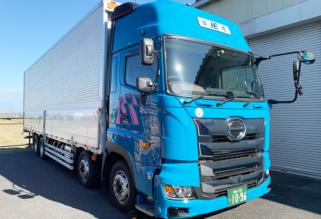 【初心者・未経験者大歓迎】10トントラックドライバー【東京営業所】